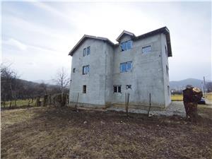 Casa de vanzare in Sibiu - Rasinari- pretabila investitie,casa vacanta