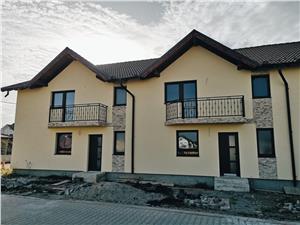 Casa de vanzare in Sibiu - 4 camere, bucatarie separata, curte 70mp
