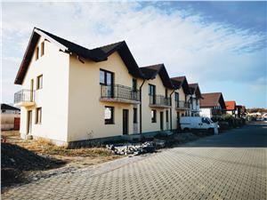 Casa de vanzare in Sibiu - 4 camere, bucatarie separata, curte 70mp