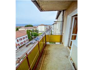 Apartament 3 camere de vanzare in Sibiu - Vasile Aaron - 2 Balcoane