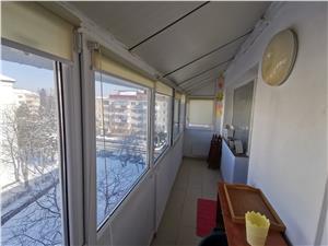 Apartament de vanzare in Sibiu - 3 camere, balcon- Hipodrom