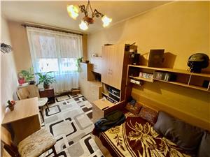 Apartment for sale in Sibiu - 3 rooms, 2/4 floor - Cedonia area