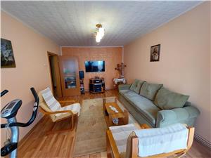 Apartament 3 camere de vanzare  in Sibiu - decomandat, 2 balcoane