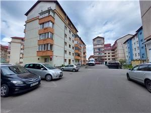 3-room apartment for sale in Sibiu - Detached, 2 balconies, 2 bathroom