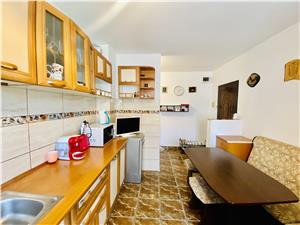 Apartament de vanzare in Sibiu - 3 camere, 2 bai, balcon - Turnisor