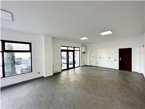 Commercial space for rent in Sibiu - 100 square meters - Calea Dumbrav