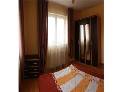 Apartament 3 camere de inchiriat - mobilat - zona Ștrand