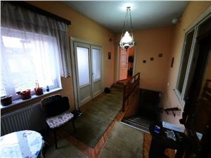 House for sale in Sibiu - 5 bedrooms - Tiglari area