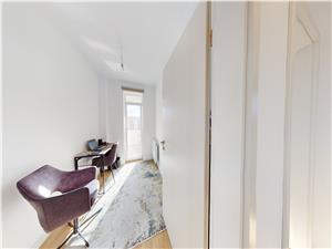Apartment 2 rooms, 2 bathrooms, dressing room | block with elevator |