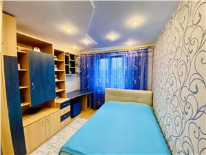 Apartament de vanzare in Sibiu -  3 camere, balcon si pivnita -