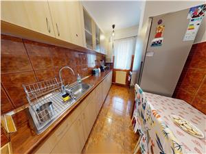Apartment for sale in Sibiu - 3 rooms, 2 balconies and cellar - Valea