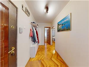Apartament de vanzare in Sibiu - 3 camere,2 balcoane- Zona Valea Aurie