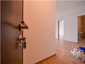 Apartament de vanzare in Sibiu - 3 Camere - La Cheie - Etaj 1 + Balcon