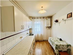 Apartament de vanzare in Sibiu - 3 camere si balcon - Zona Dioda