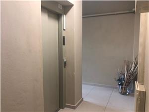 Apartament 3 camere de vanzare in Sibiu - imobil lux - lift si parcare