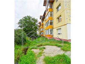 Apartament de vanzare in Sibiu, zona Ciresica, mobilat si utilat