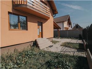 Casa individuala de vanzare in Sibiu - Sura Mica -  la 12 km de Sibiu