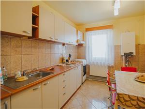 Apartament de inchiriat in Sibiu - 3 camere, decomandat, mobilat