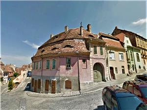 Apartament de vanzare in Sibiu -zona ULTRACENTRALA-pretabil investitie
