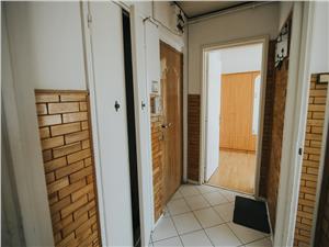 Apartament de vanzare in Sibiu - 3 camere, zona Milea