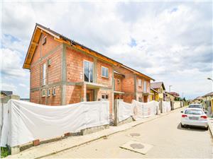 Casa de vanzare in Sibiu - Tip Triplex - Carport - Zona XXL