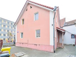 Casa de vanzare in Sibiu cu 6 camere + teren 227mp