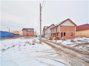 Casa de vanzare in Sibiu - 2 unitati locative- zona Tractorului