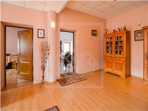 House for sale in Sibiu - furnished and equipped