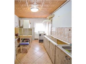 Apartament de vanzare in Sibiu - 3 camere - etaj intermediar -Turnisor