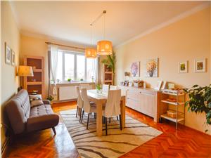 Apartament de vanzare in Sibiu - 4 camere decomandate - zona CENTRALA