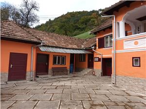 Pensiune de vanzare in Sibiu - Raul Sadului - 3408 mp teren