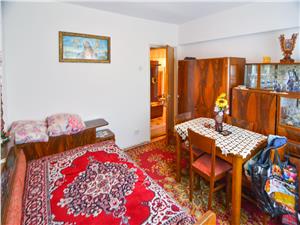 Apartament de vanzare in Sibiu - 3 camere - etaj intermediar - V.Aaron
