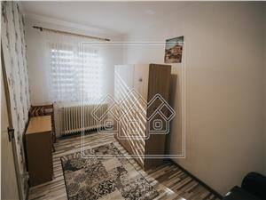 Apartament  de inchiriat in Sibiu - etaj intermediar - zona Cedonia