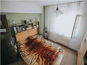 Apartament de vanzare in Sibiu- Decomandat- Vasile Aaron