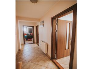 Apartament de vanzare in Sibiu - 2 Camere - Decomandat - Etaj Interm.