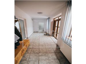 Casa individuala cu spatiu comercial in Sibiu - Locatie deosebita