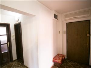 Apartament 3 camere de vanzare in Sibiu, Sos Alba Iulia