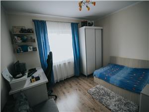 Apartament de vanzare in Sibiu -4 camere- mobilat si utilat