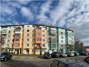 Apartament de vanzare in Sibiu - 3 camere - Etaj 1 cu Balcon