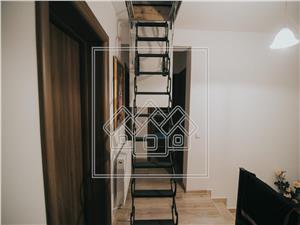 Casa de vanzare in Sibiu - tip duplex cu 5 camere- curte libera 230 mp