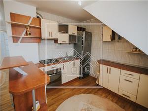 Apartament 3 camere de inchiriat in Sibiu -La vila- C. Dumbravii