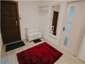 Apartament 3 camere de inchiriat in Sibiu -recent renovat- M.Viteazul