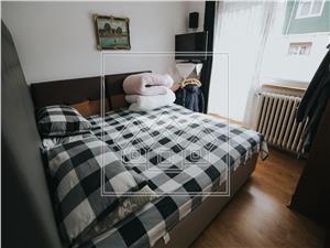 Apartament 3 camere de vanzare in Sibiu, Valea Aurie, decomandat