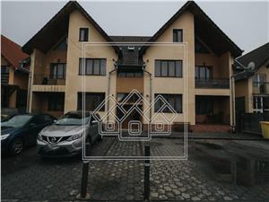 Apartament de inchiriat in Sibiu -3 camere cu balcon-mobilat si utilat