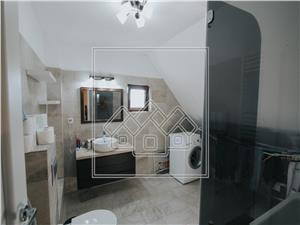 Apartament de vanzare in Sibiu -3 camere si 2 bai- Zona Valea Aurie