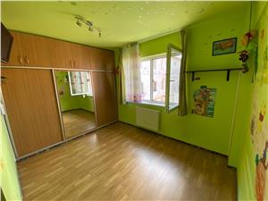 Apartament de vanzare in Sibiu, 2 camere decomandat, etaj intermediar