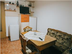 Apartament de vanzare in Sibiu -2 camere cu balcon si pivnita-