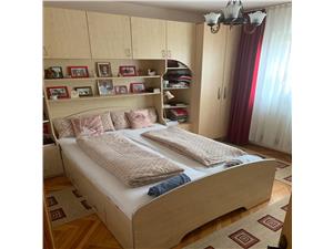 Apartament de vanzare in Sibiu 3 camere - Decomandat -Etaj 2 - Pivnita