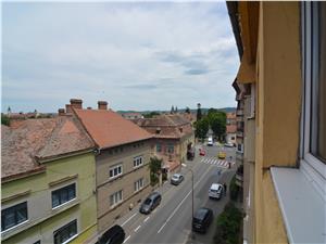 Apartament de vanzare 2 camere in Sibiu - Decomandat - zona centrala