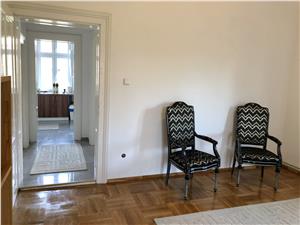Apartament cu 3 camere de vanzare in Sibiu - zona Centrala